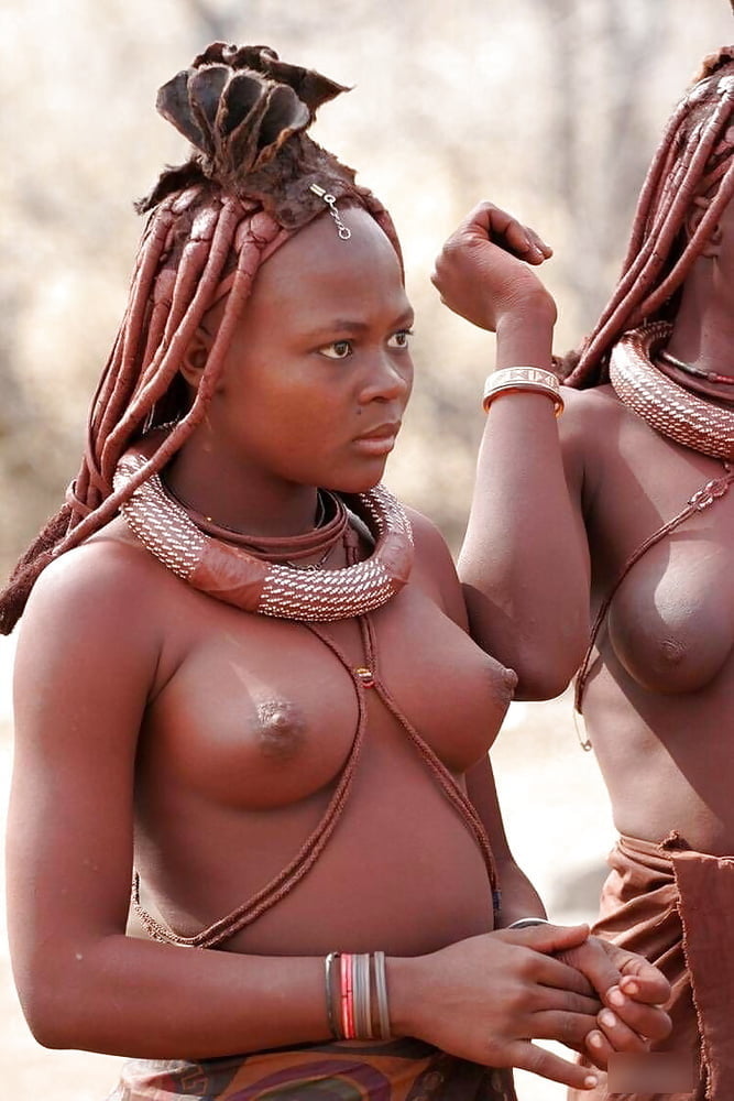 アフリカの部族 - ソロの女の子
 #92281195