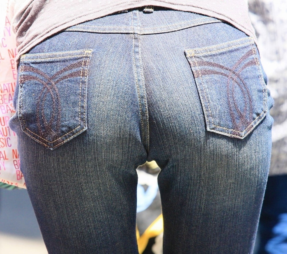 Feeding my jeans ass fetish... #89210205