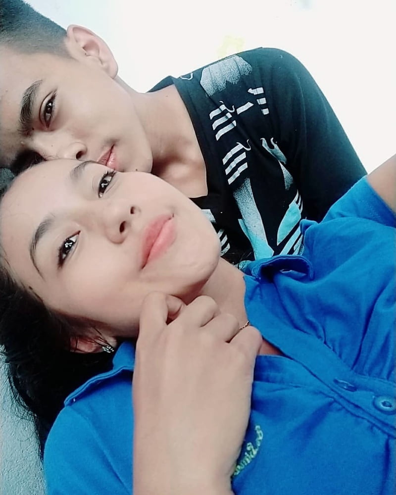 Morenita #87405301