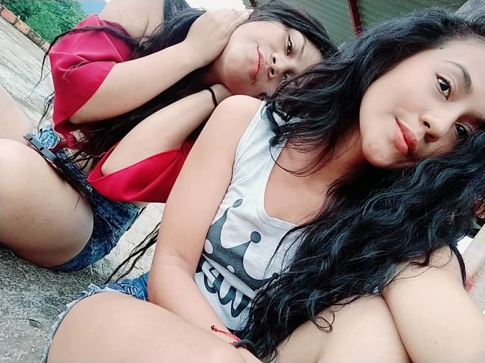 Morenita #87405349