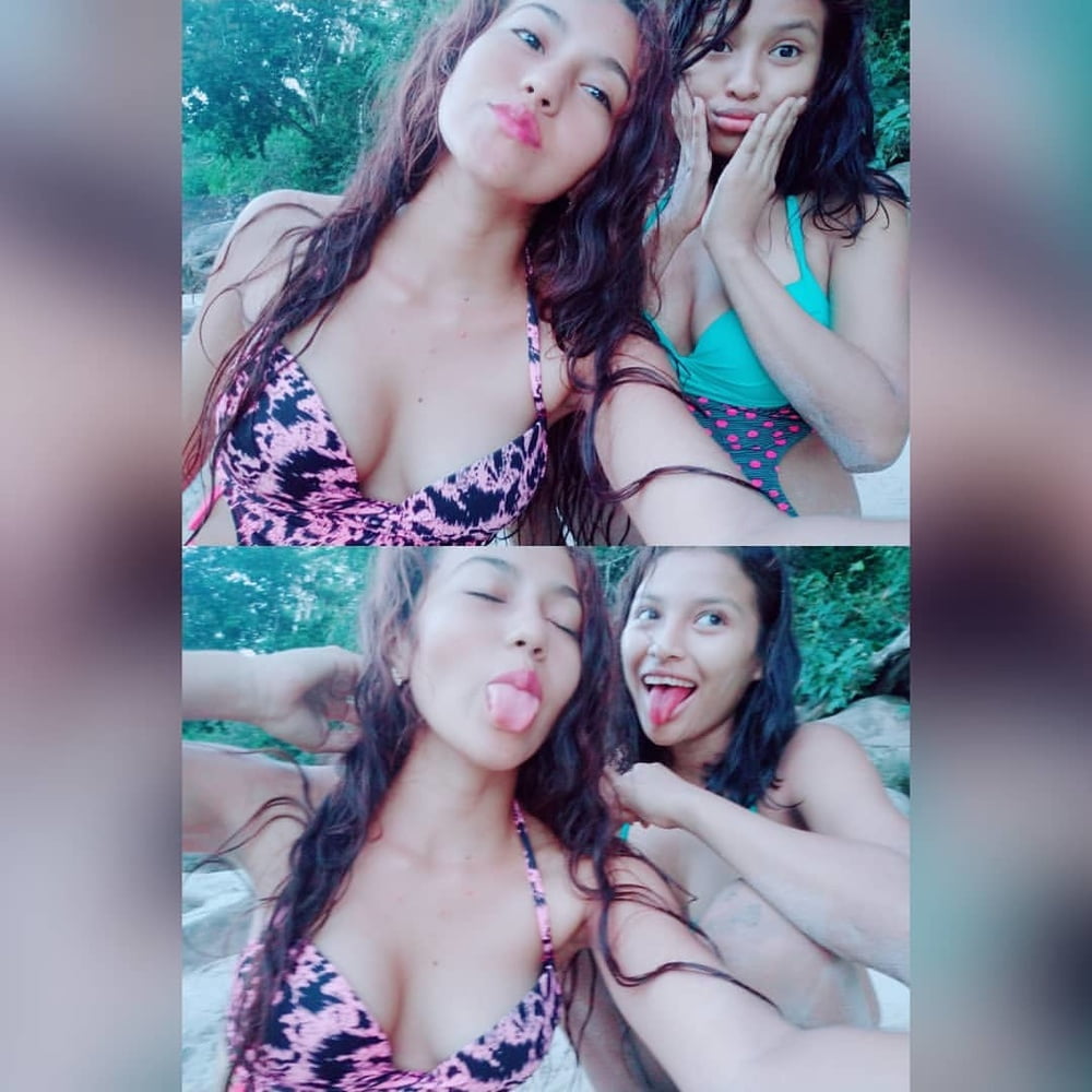 Morenita #87405595