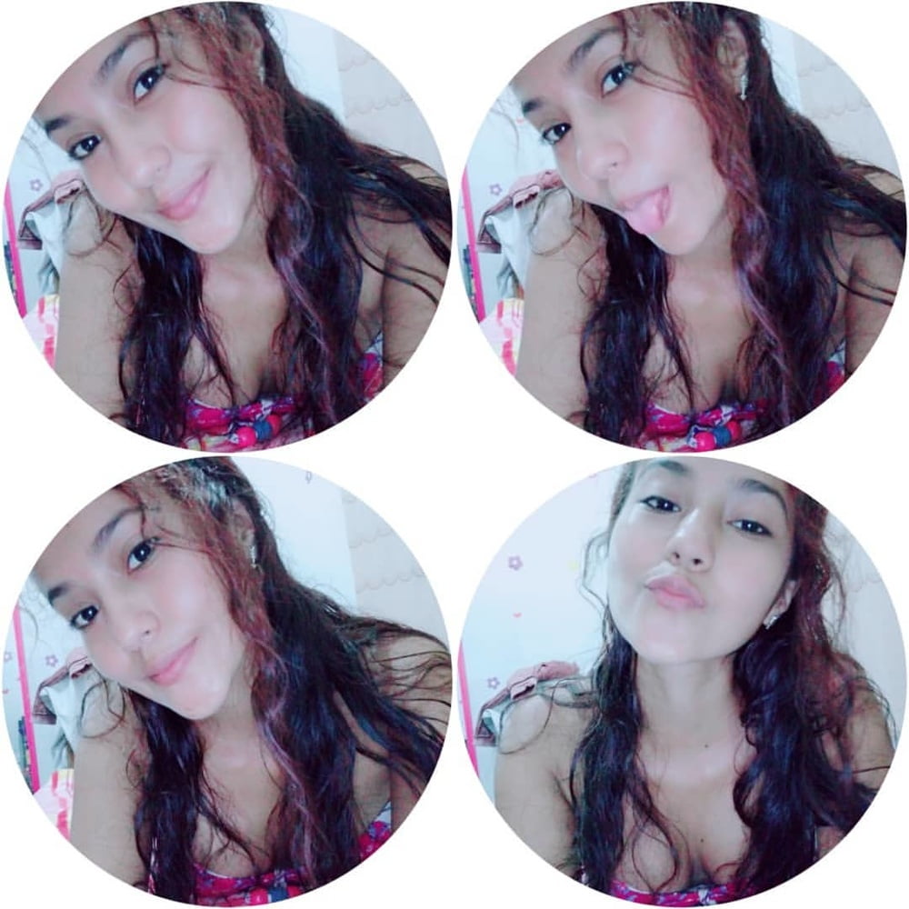 Morenita #87405714