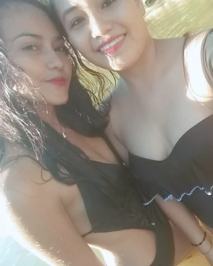Morenita #87405842