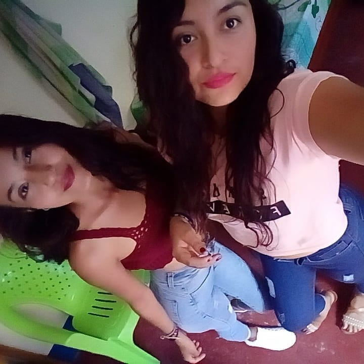 Morenita #87405956