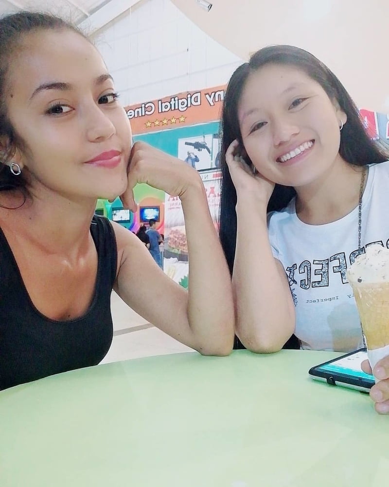 Morenita #87406337