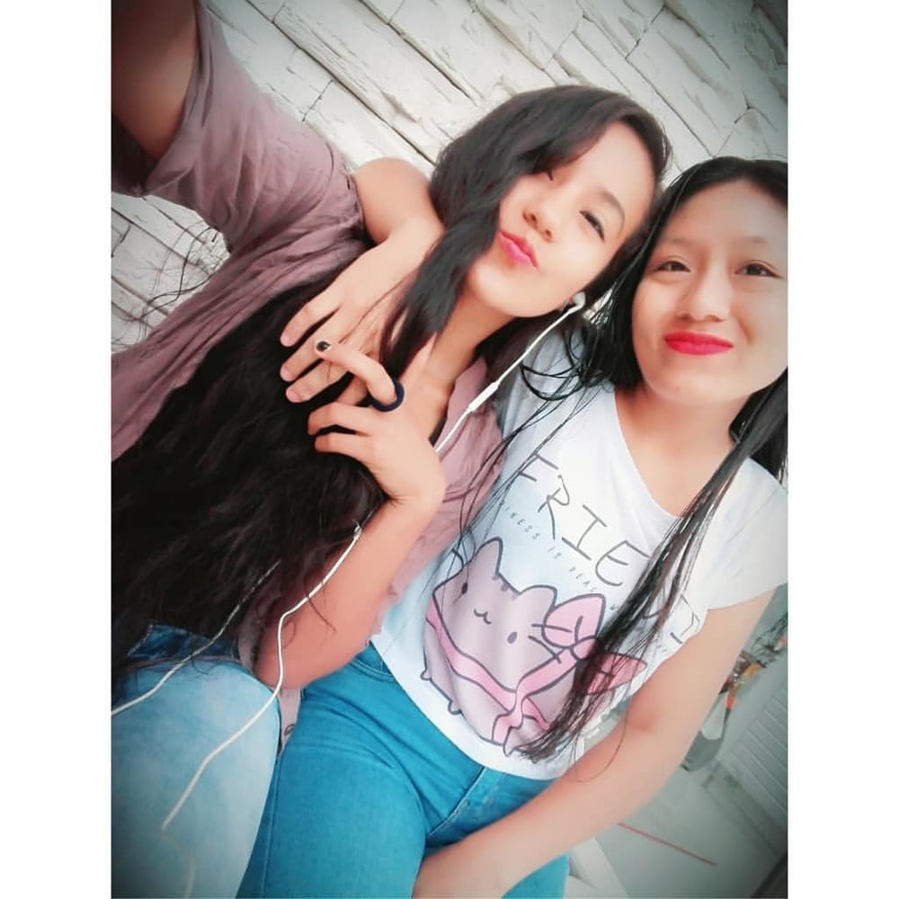 Morenita #87406679