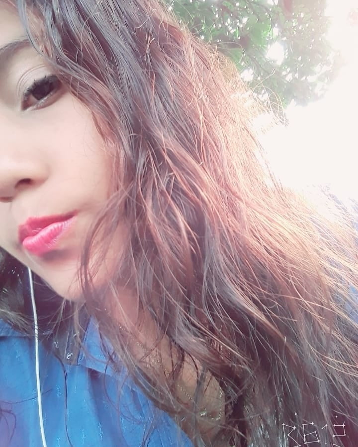 Morenita #87407032