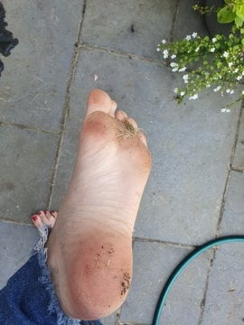Foot Girlie UK #87679297