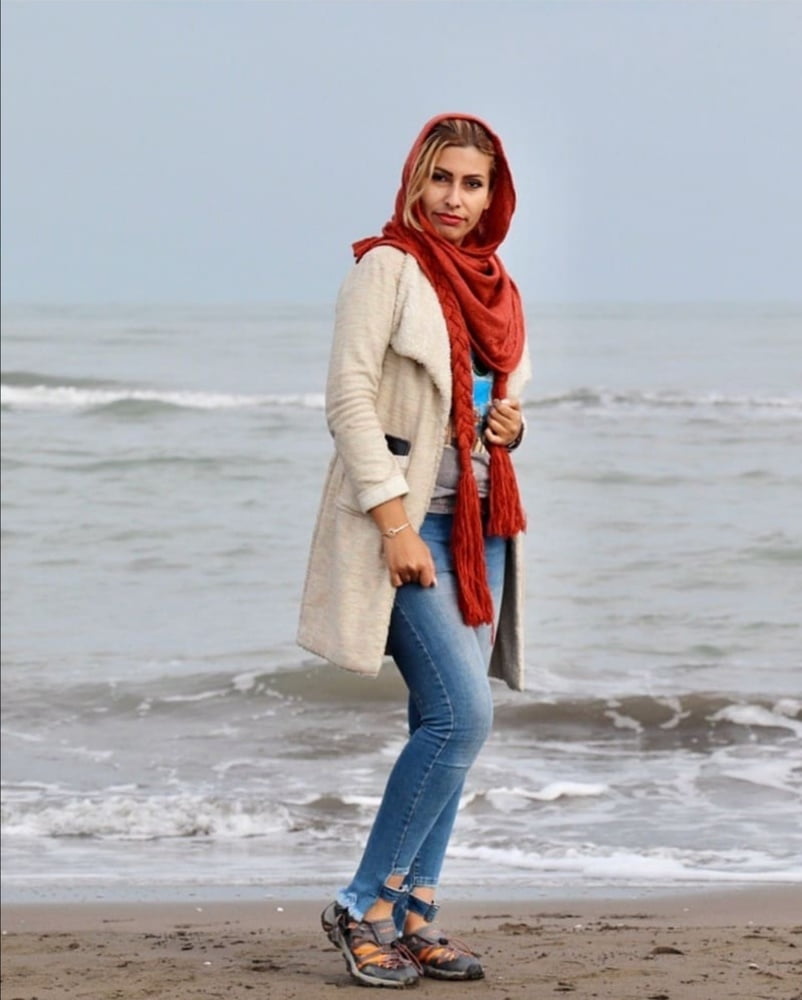 Irán milf 16
 #87507839