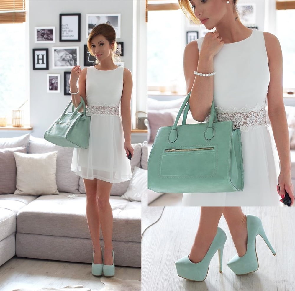 Chicas sexys, trajes sexys para mariquitas
 #95328540