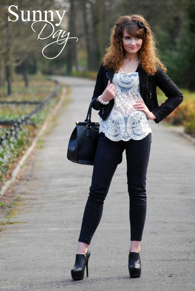 Chicas sexys, trajes sexys para mariquitas
 #95328552