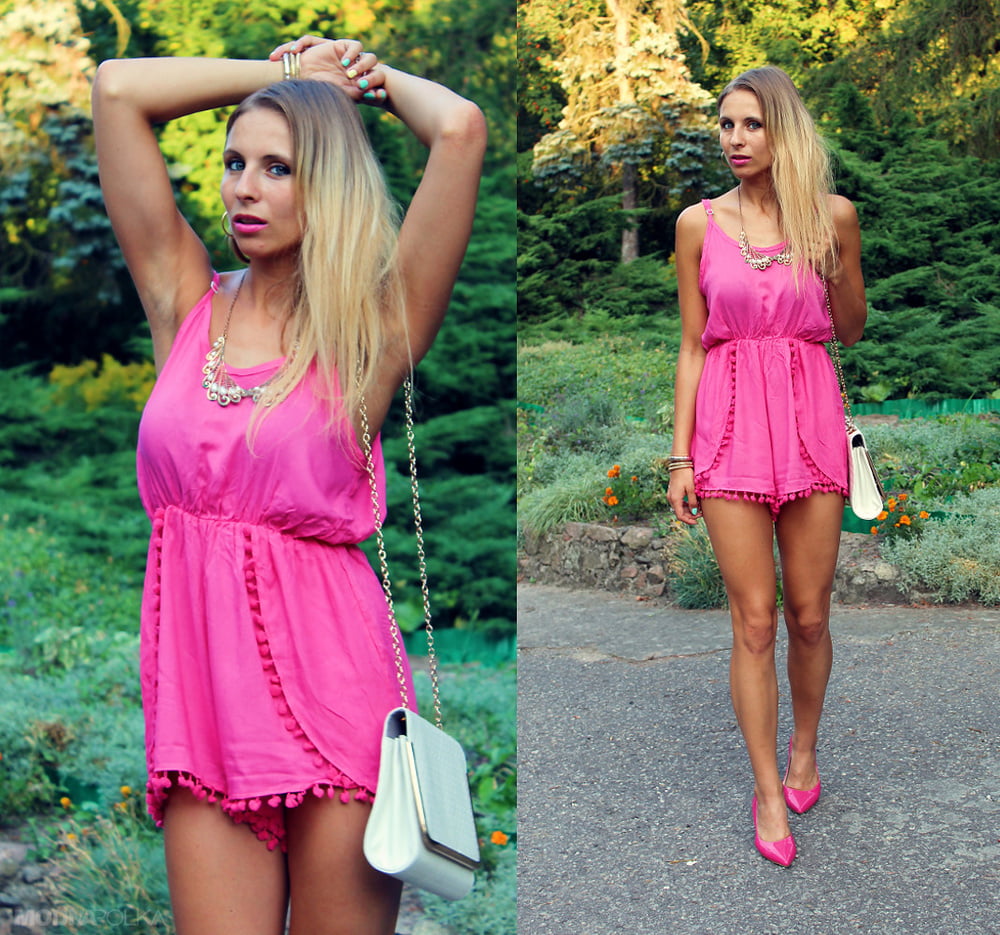 Chicas sexys, trajes sexys para mariquitas
 #95328610