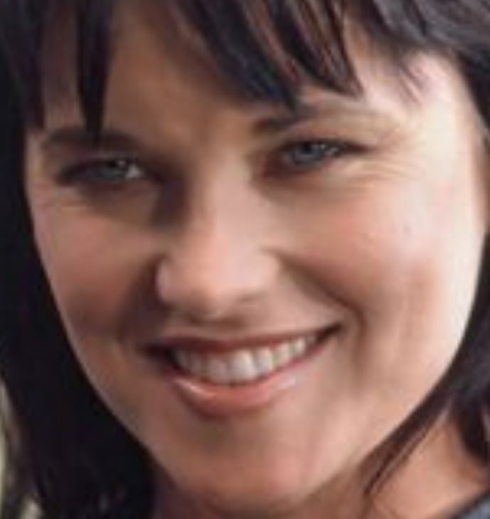 Lucy Lawless #99557559