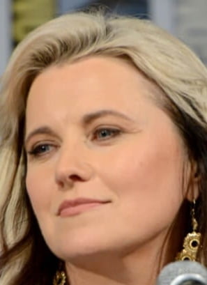Lucy Lawless #99557596