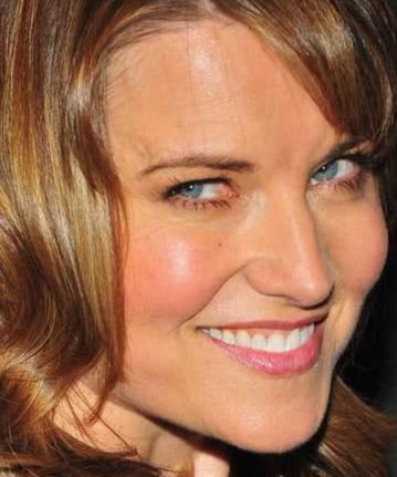 Lucy Lawless #99557617