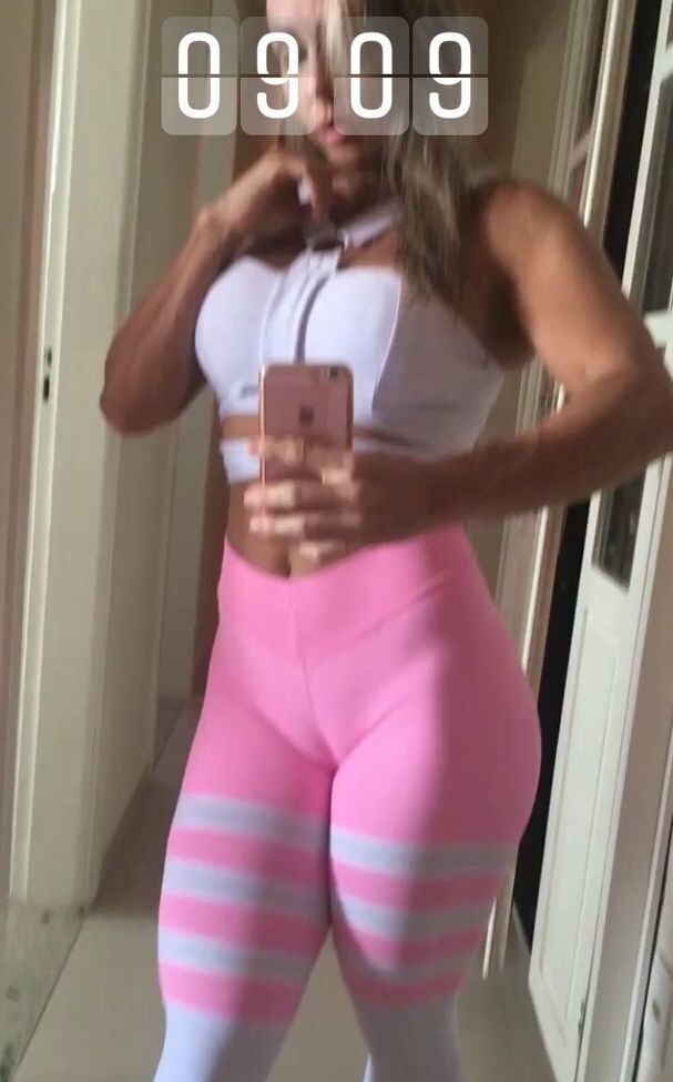 Eliza Nery desnuda #109870726