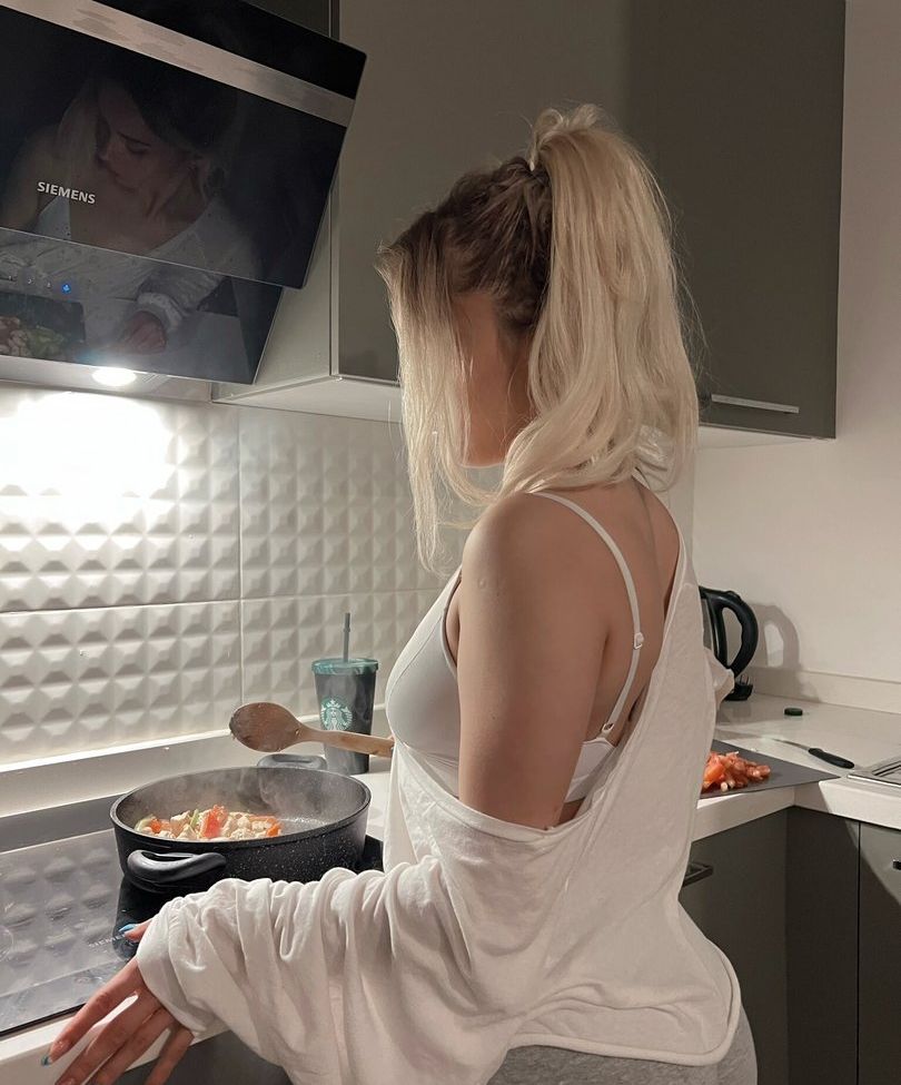 Gizem Bagdacicek desnuda #109213412