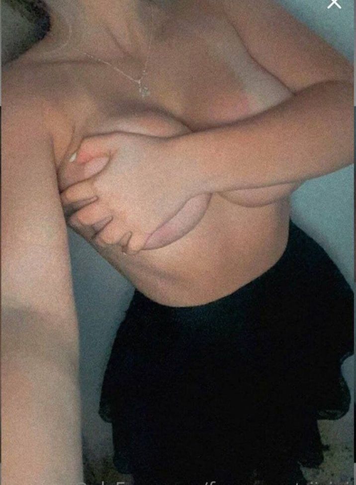 Francescatrisini desnuda #109864239