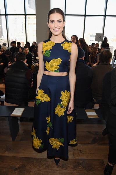 Allison williams mujer ideal
 #87648568