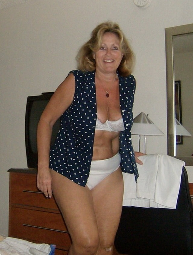 Nancy is a beautiful mature Arizona wife #93616061