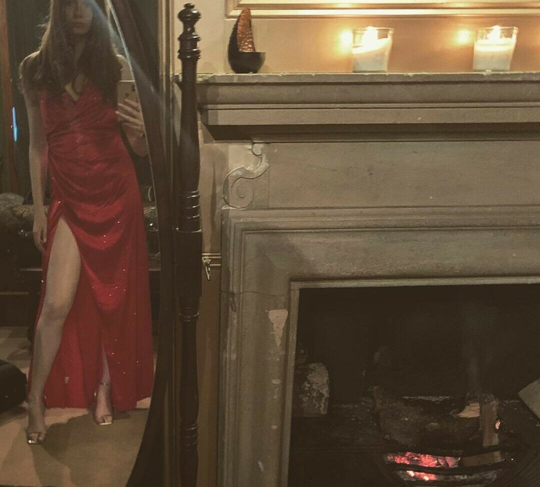 Karen Gillan nude #109428938