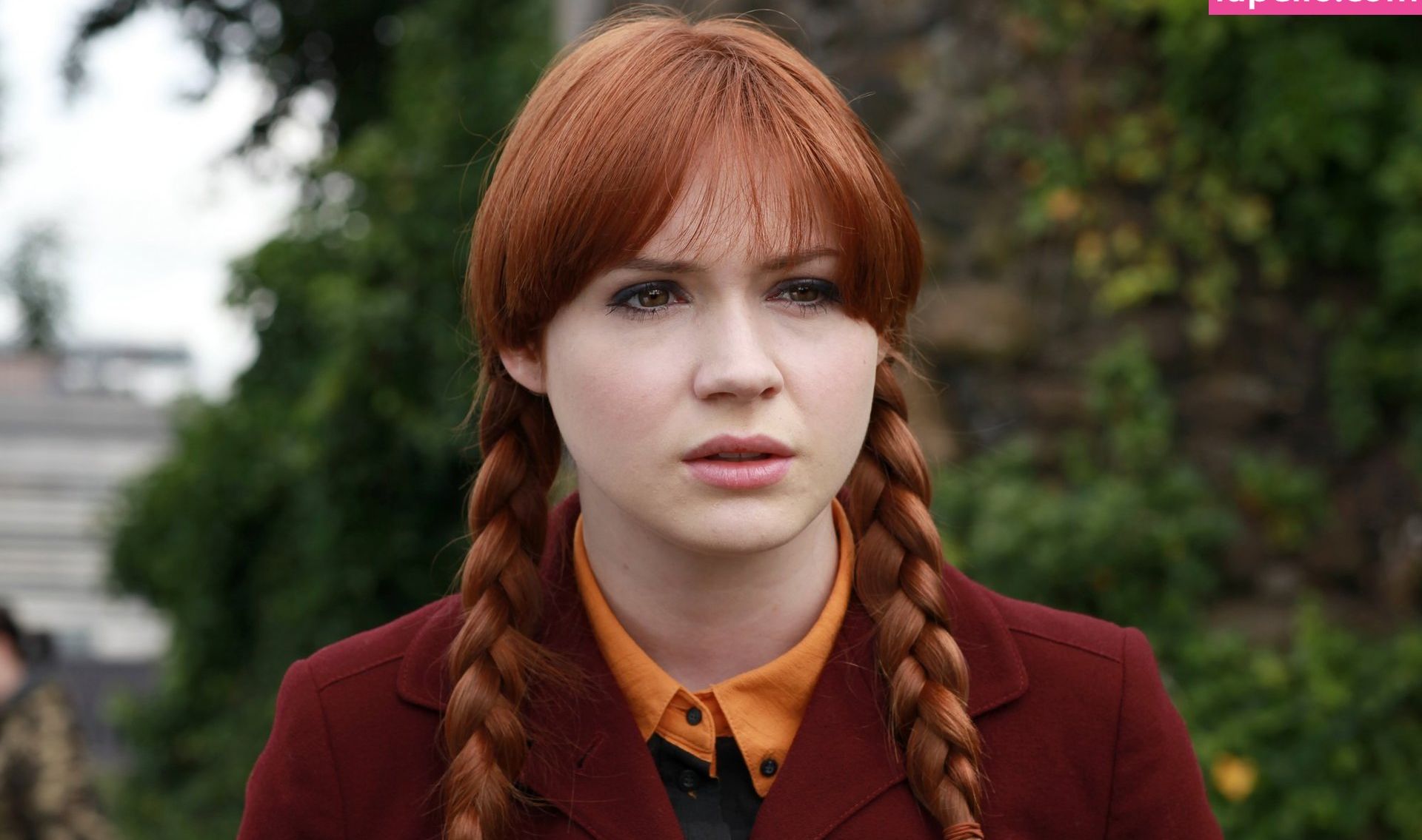 Karen Gillan nude #109428976