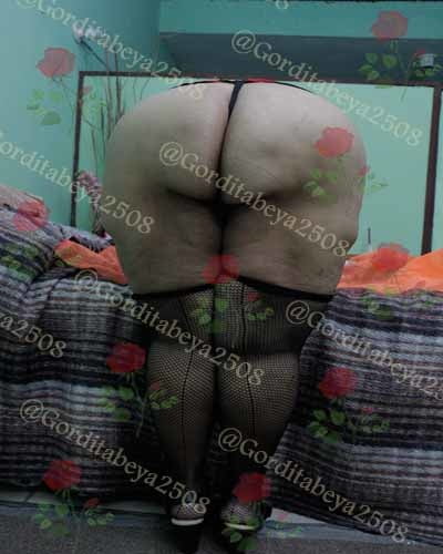 Gambe grasse in lingerie
 #97832235