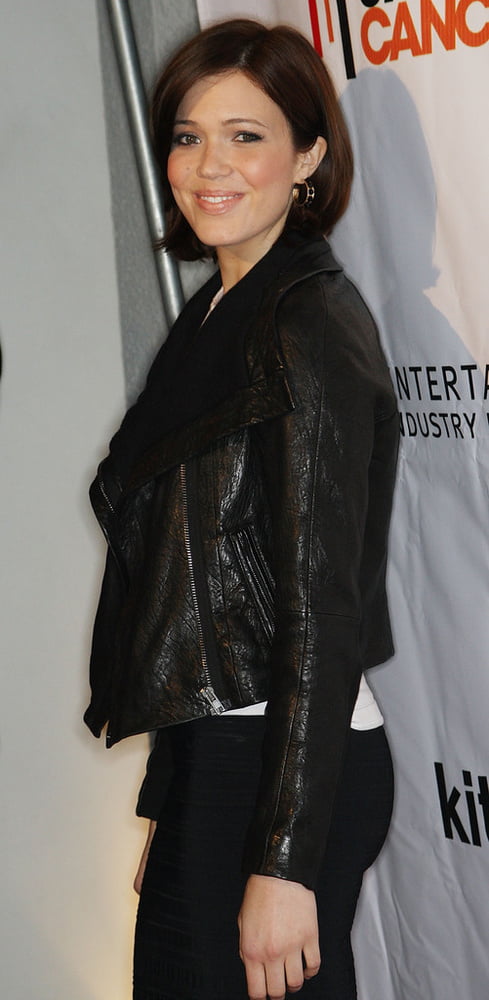 Mandy Moore - SU2C Merchandise Launch (9 December 2008) #87404812