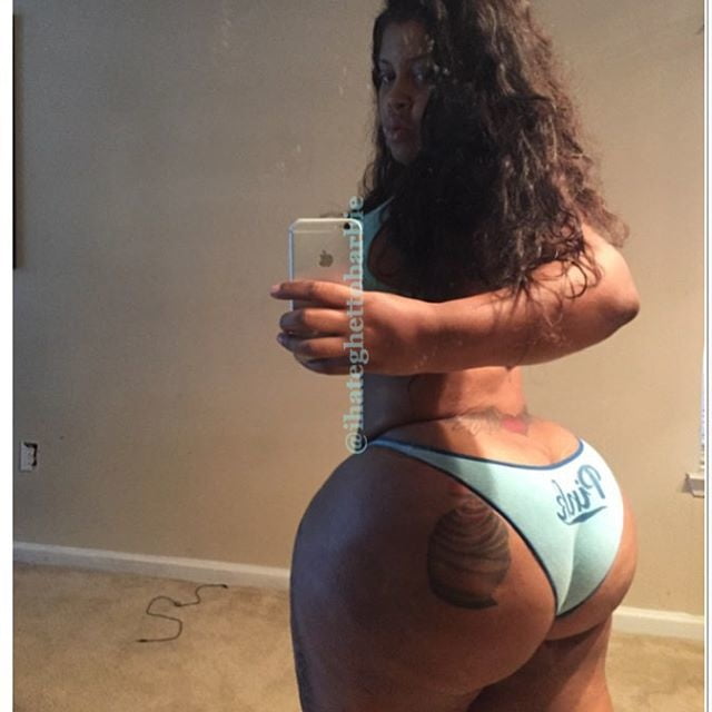 Caderas anchas de las mujeres 297
 #106547789