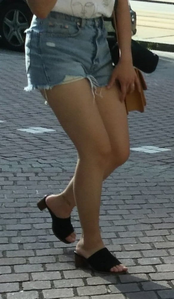 Candid legs and feet.... #88305254