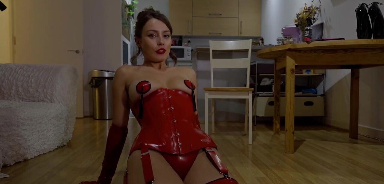 Anna Zapala desnuda #107985319