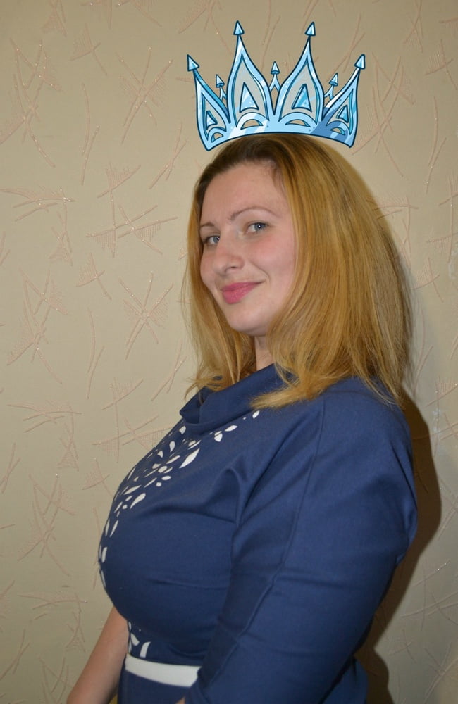 Busty Russian Woman 3677 #91176943