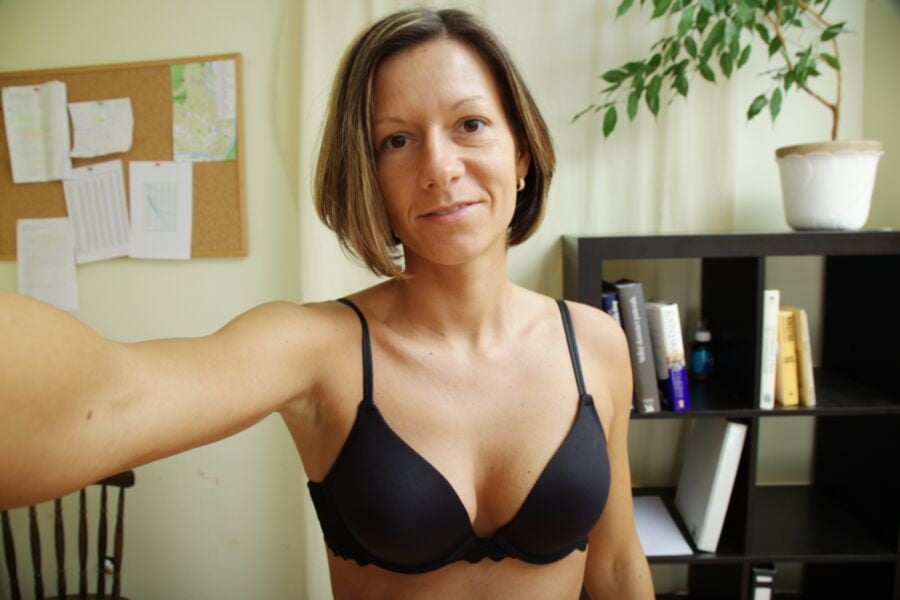 Homenaje para una super milf 59
 #103238648