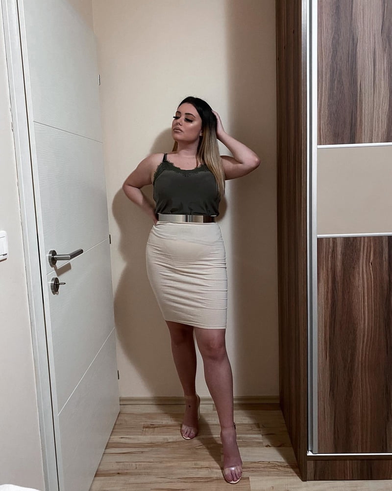Serbian hot chuby girl big natural tits Ivana Obradovic #93758654