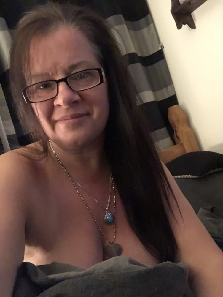 Great tits still in lockdown in my birthday week May 2020 #96546430