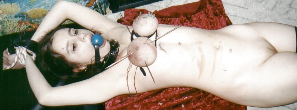 Mujeres amateur bdsm 224
 #98565963