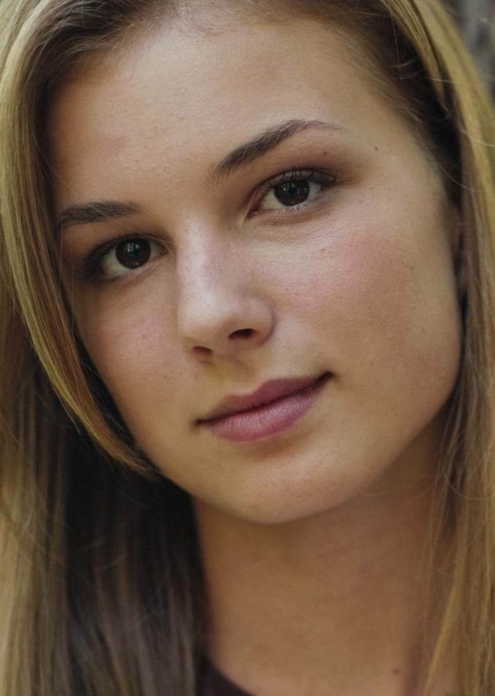 EMILY VANCAMP #94906757