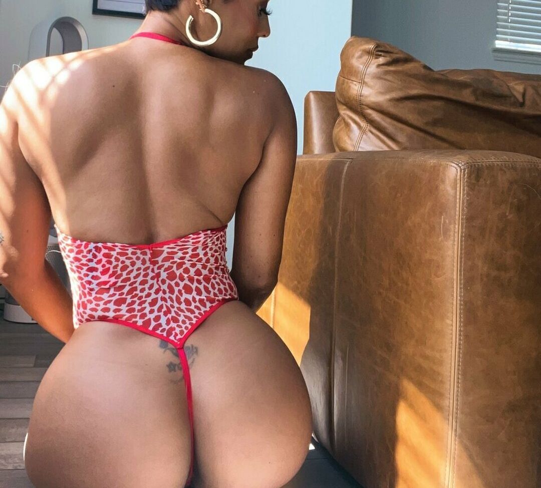 Kristal Marshall desnuda #108362824