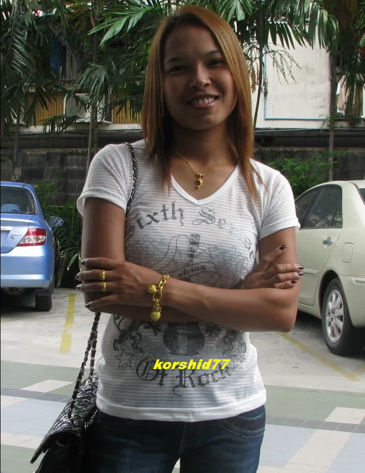 Sexy süße Asiatin
 #91375262