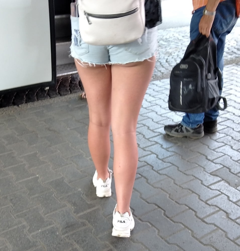 Dos buenos culos
 #83169782