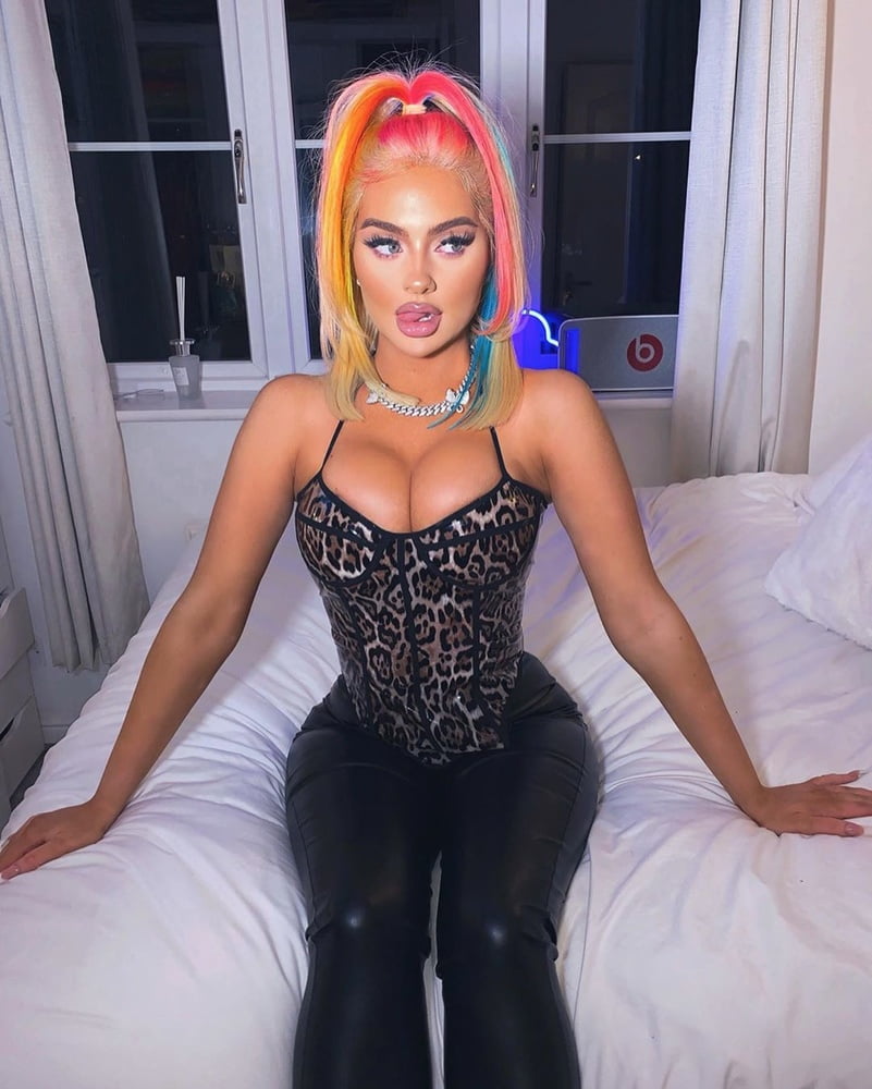 Britische Chavs mischen sexy
 #102800396