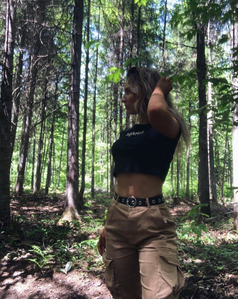 Cette pute d ariane #87635247