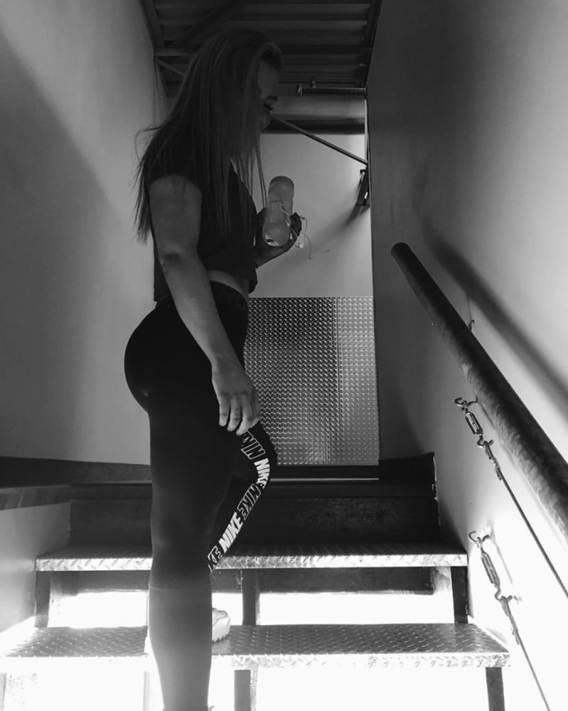 Cette pute d ariane #87635250