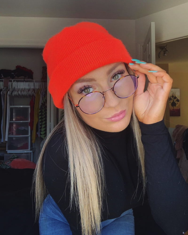 Cette pute d ariane #87635277