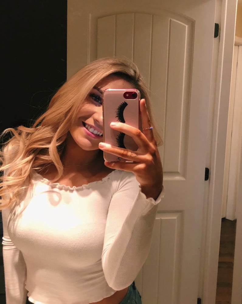 Cette pute d ariane #87635351