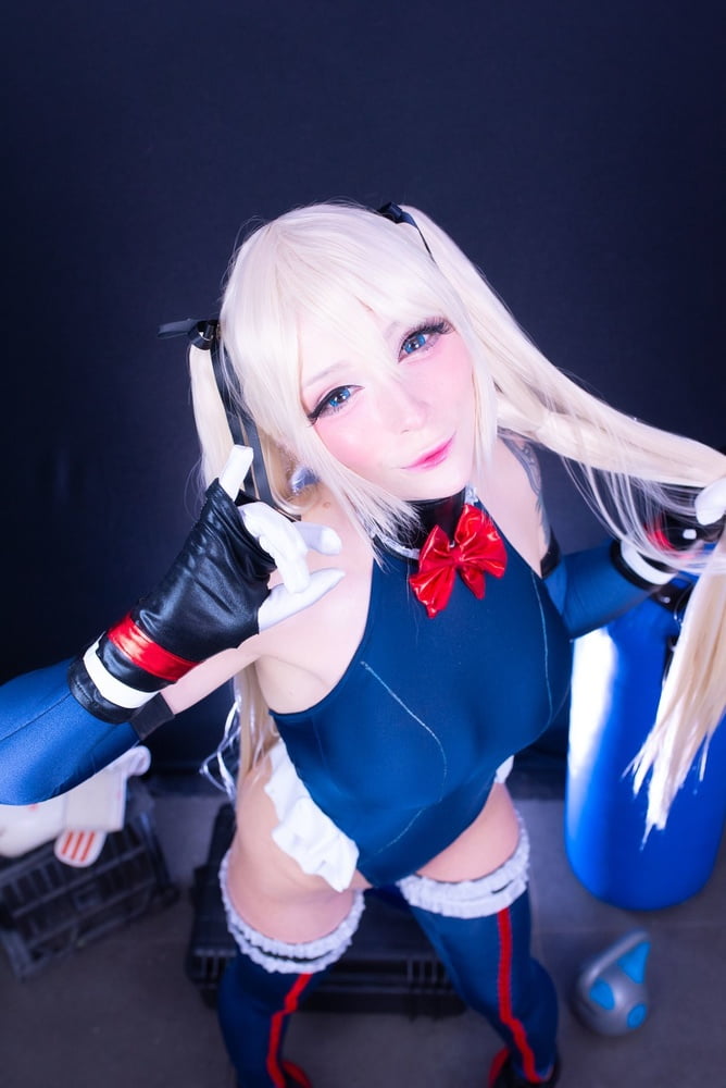 Kmfx - marie rose
 #81827779