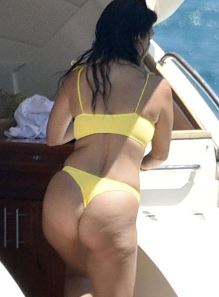 Kourtney Kardashian nackt #108662656