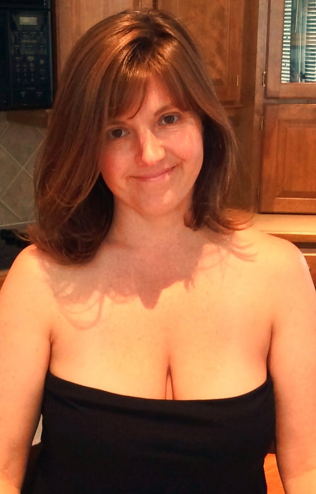 Due milf busty top enorme
 #88877353