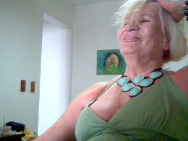Help.im addicted 2 granny cleavage 5
 #81071800