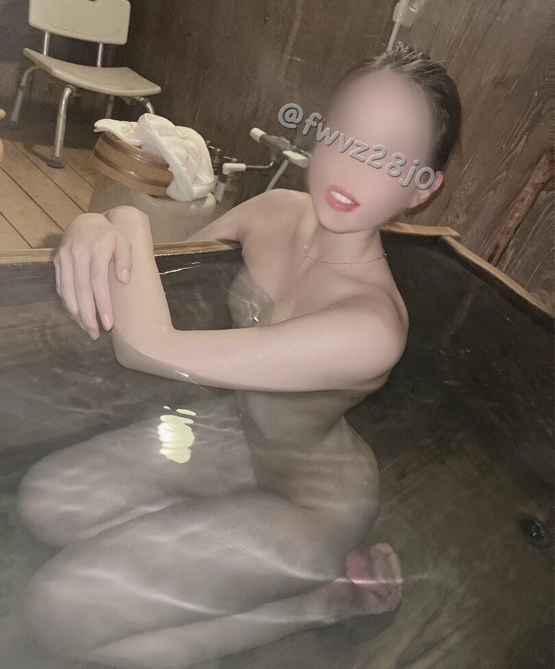 Fwvz28j0 nude #108328780